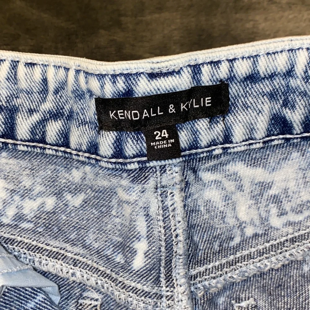 Kendall&Kylie shorts - Picture 5 of 5
